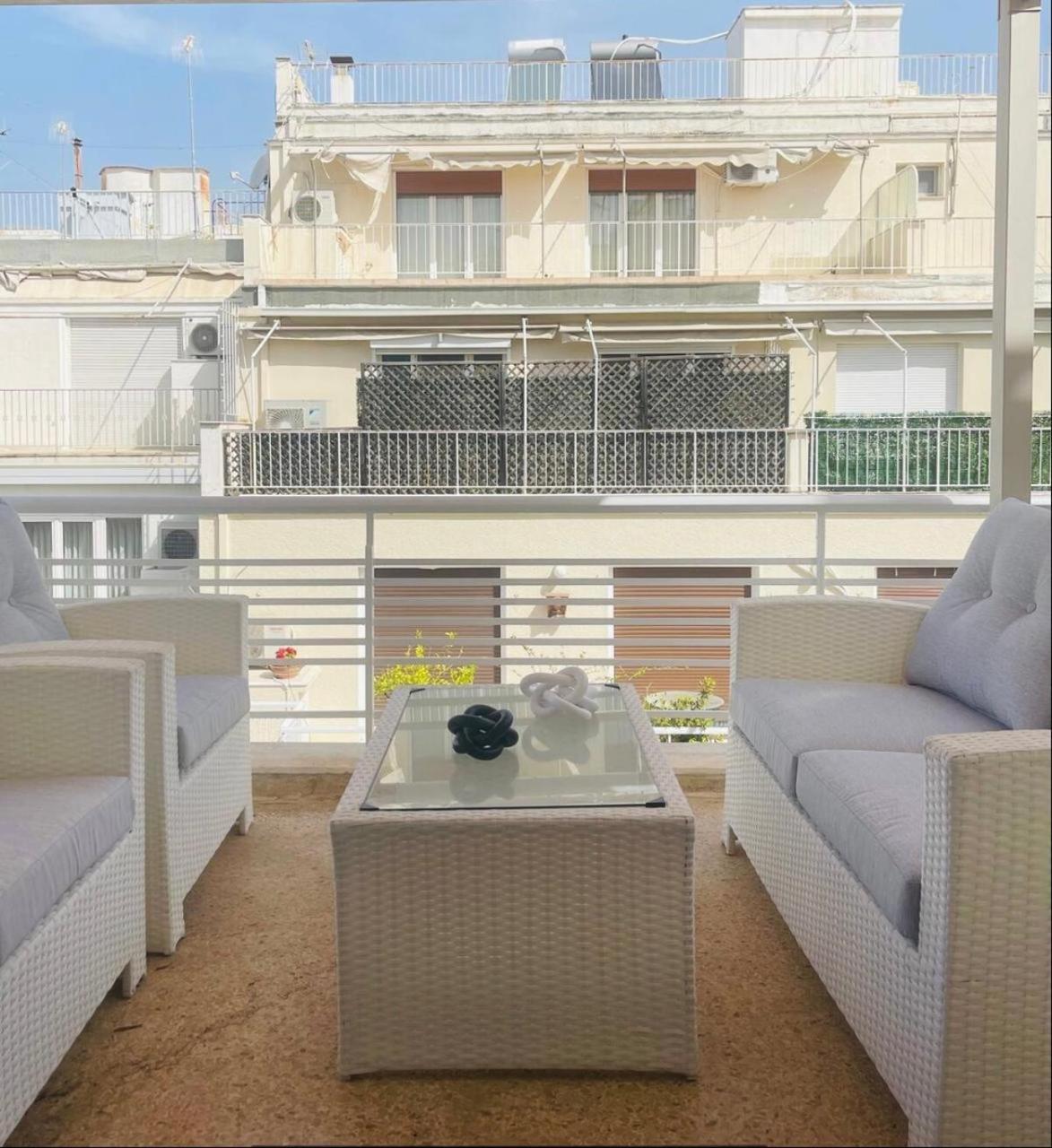 אתונה Overview Boutique Apartment מראה חיצוני תמונה