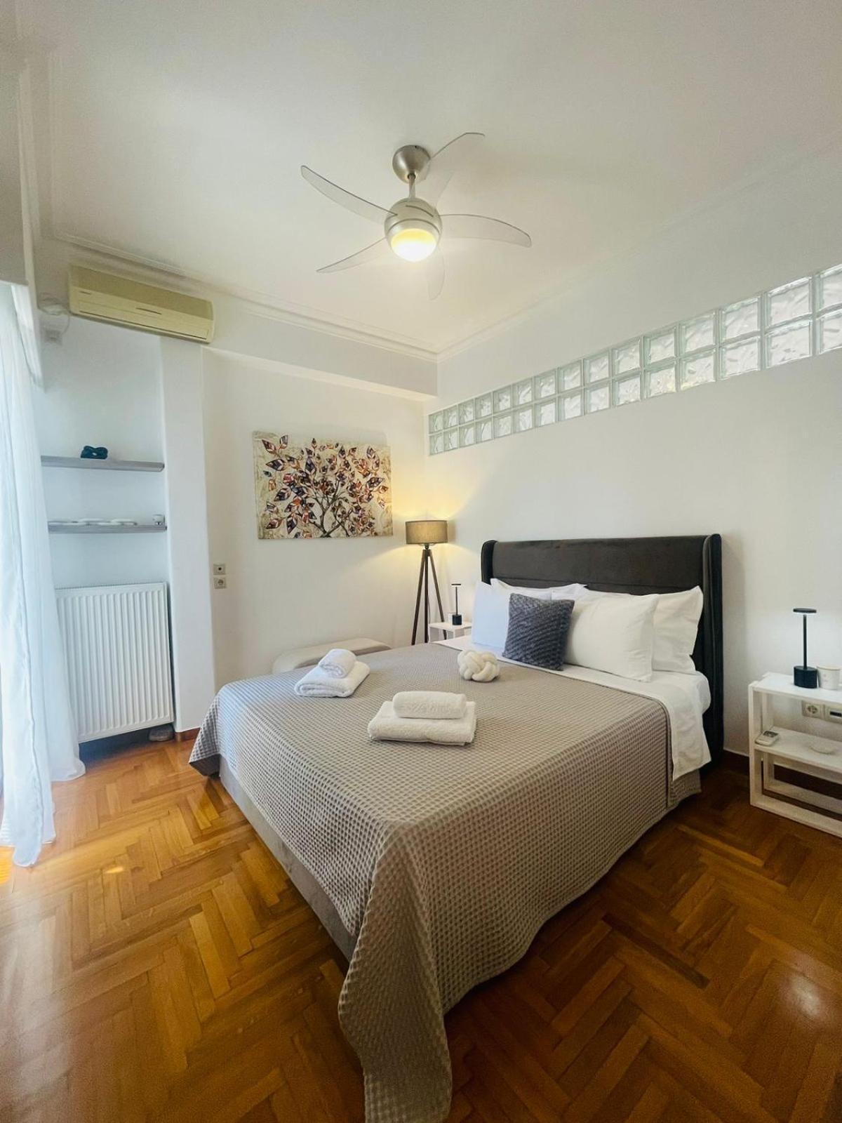 אתונה Overview Boutique Apartment מראה חיצוני תמונה